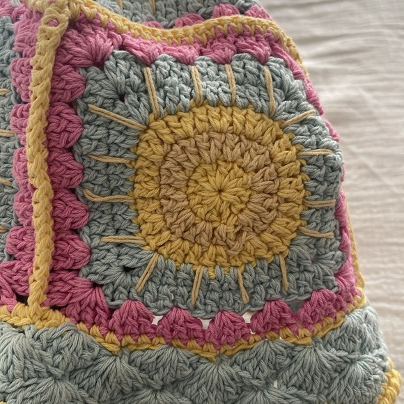 KNITTED HAT - Picture 4 of 5